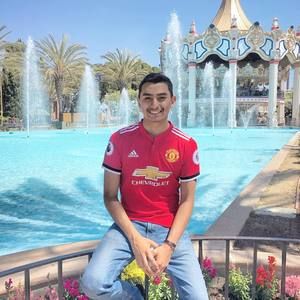 Meet your Posher, Fausto